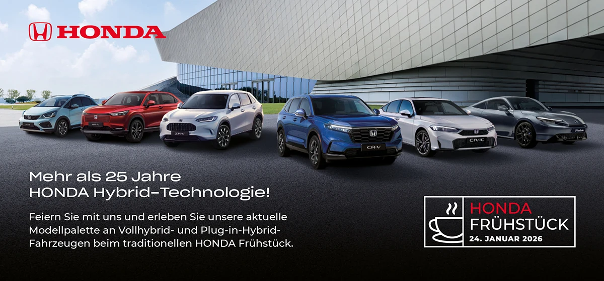 Honda Modelle stehen nebeneinander